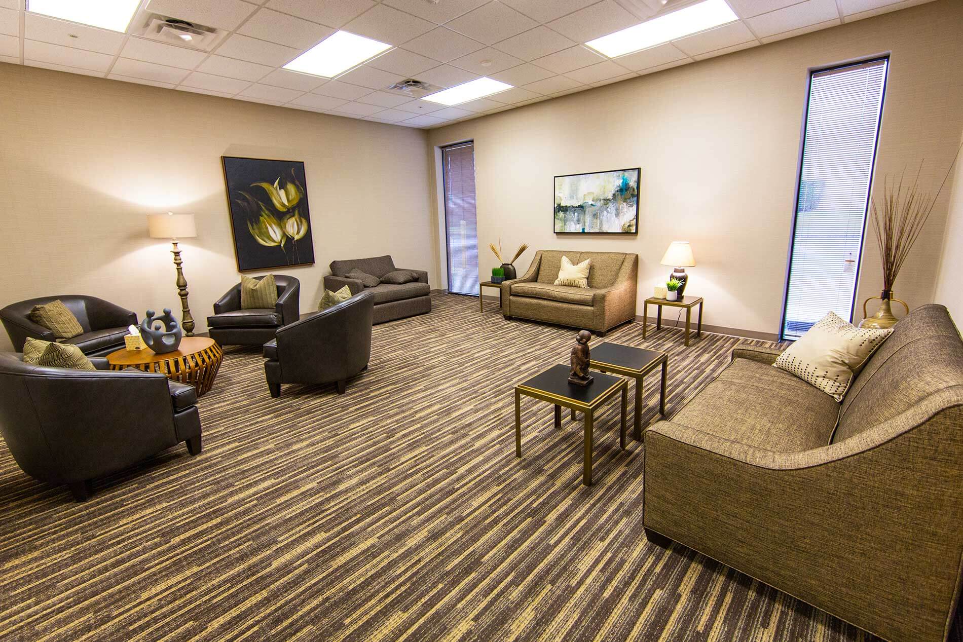 Greenhouse Outpatient lobby1